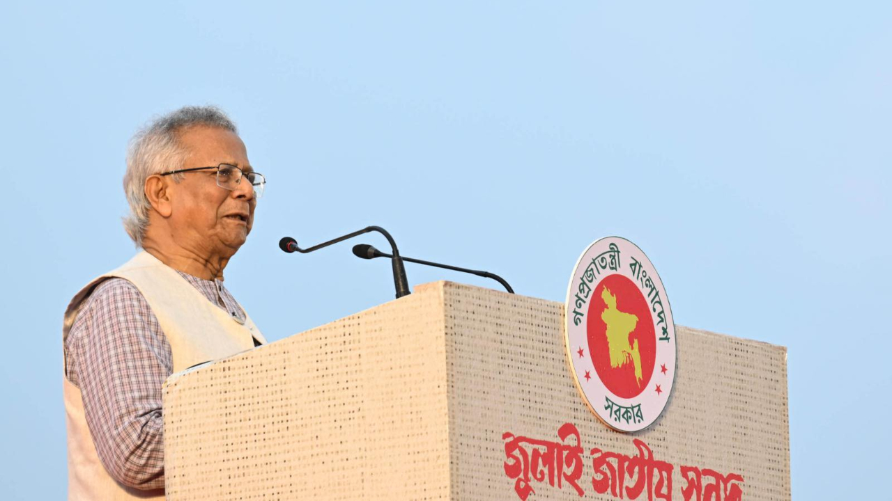 আজকের দিনটি পৃথিবীর জন্য বড় উদাহরণ হয়ে থাকবে: প্রধান উপদেষ্টা